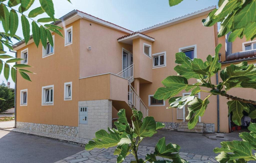 Apartmani Valdebek Pula Exterior photo